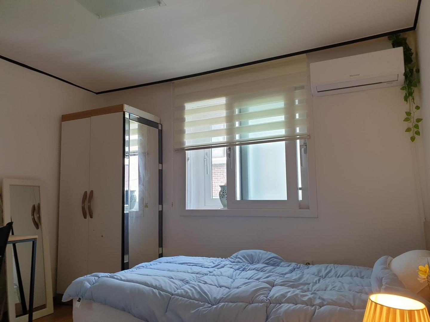 Jian House Bed & Breakfast